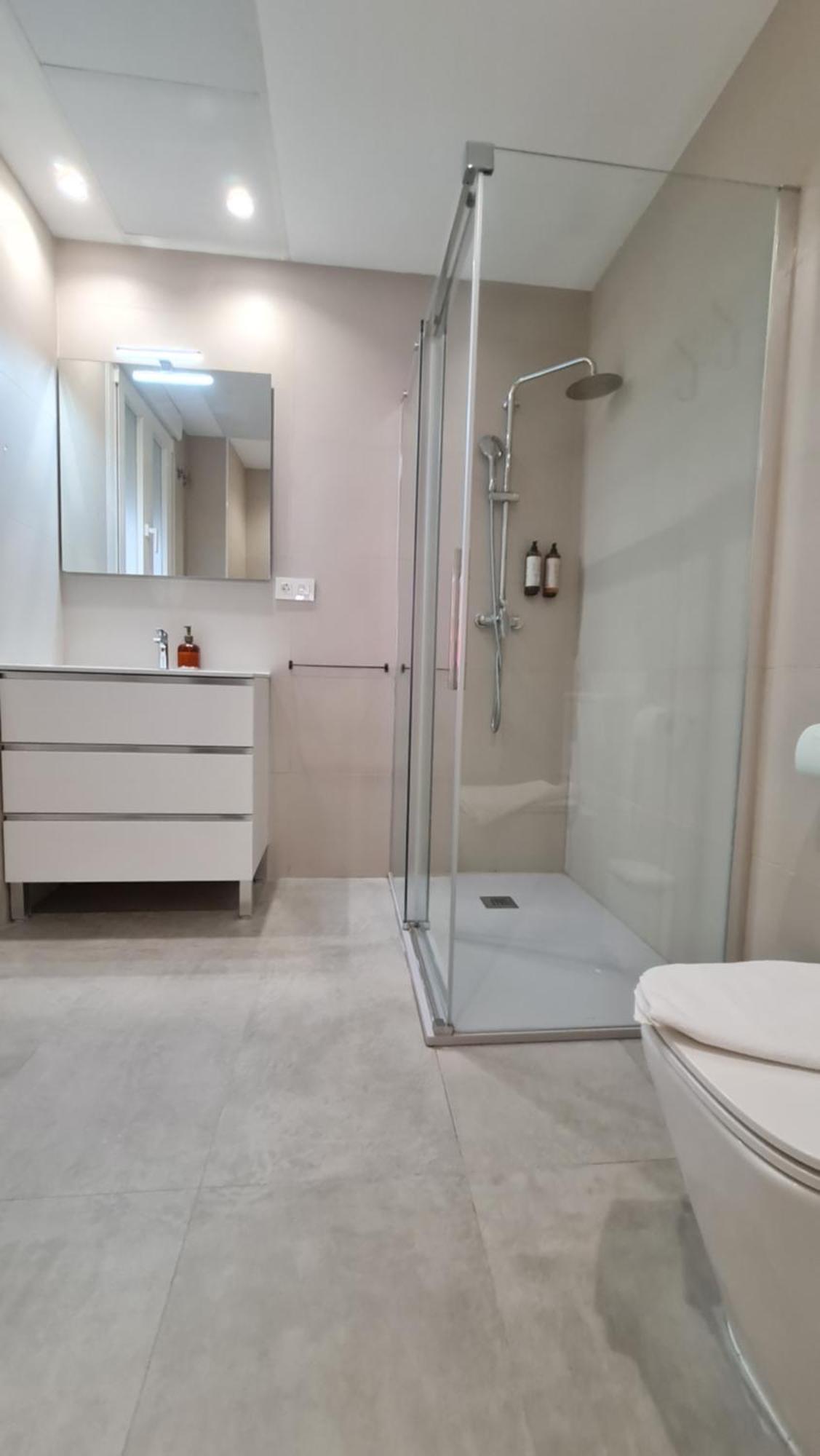 Апартаменты Navas 101 Cosmopolitan Loft Гранада Экстерьер фото
